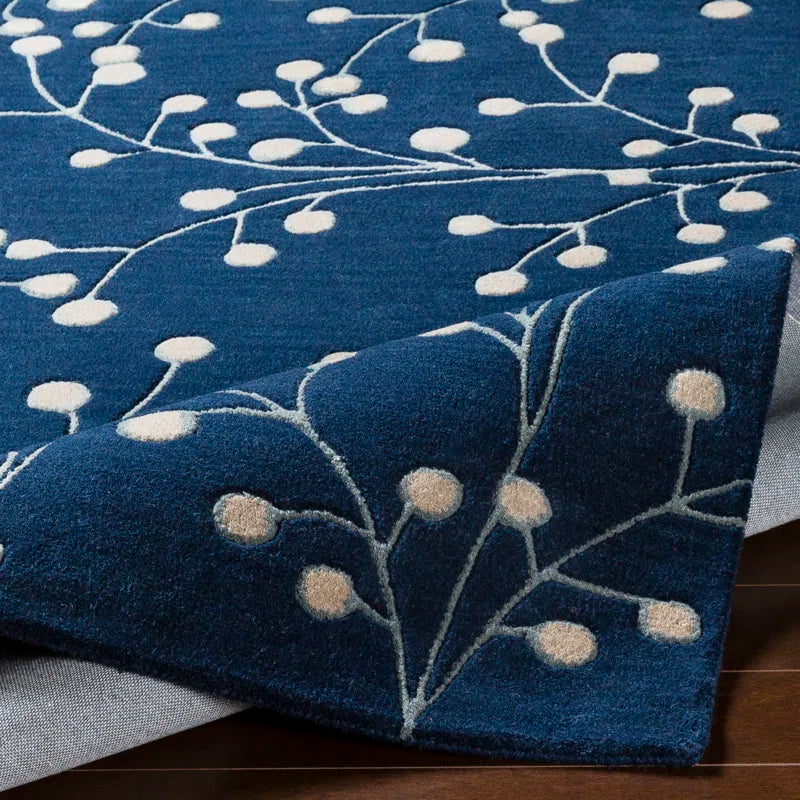 Elsberry Hand-Tufted Wool Floral Indoor Rug
