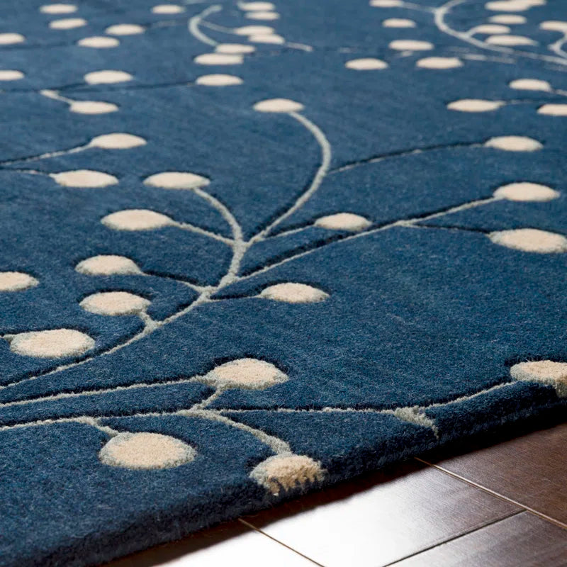 Elsberry Hand-Tufted Wool Floral Indoor Rug